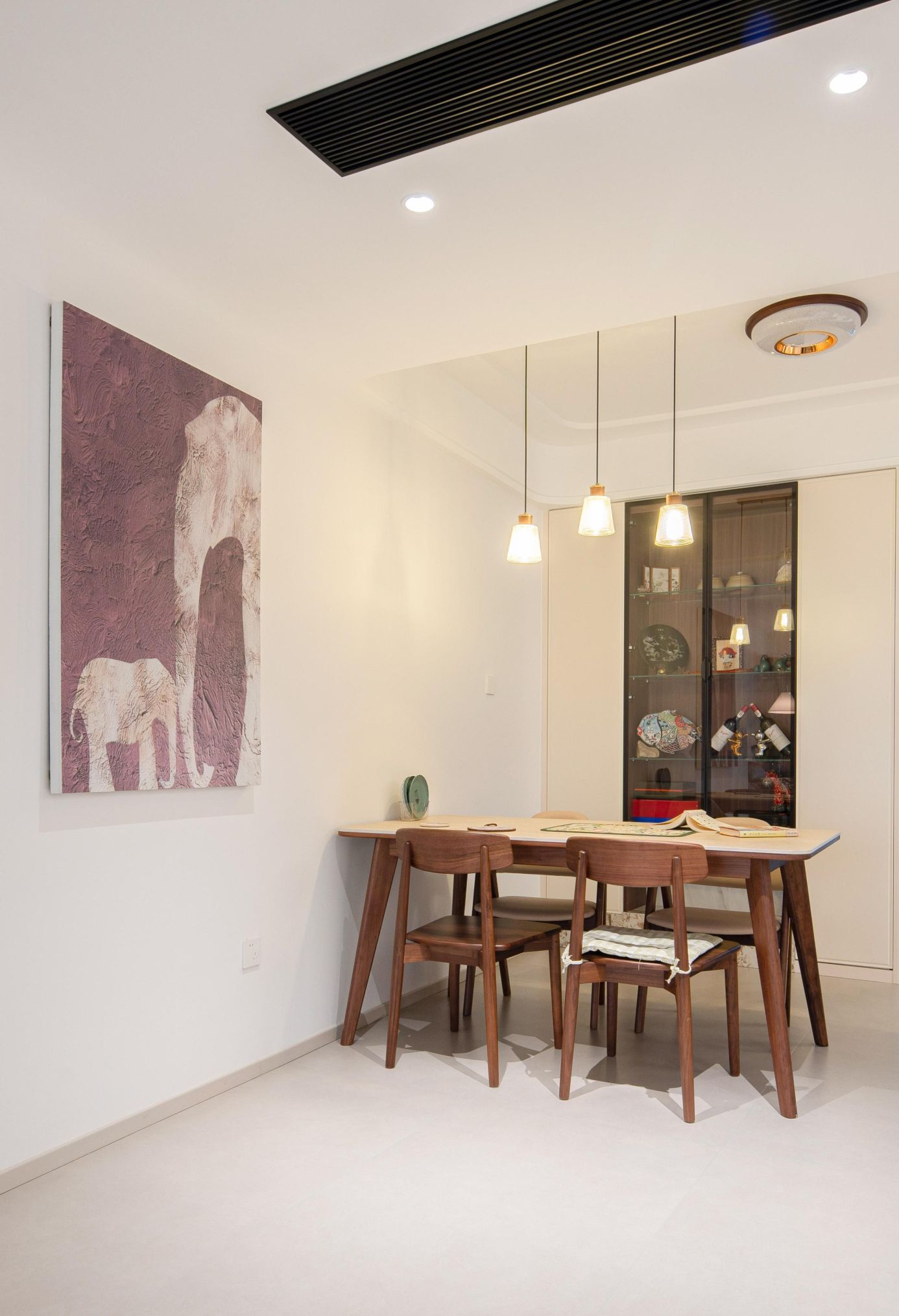 法式轻奢式风格装修实力品牌参考：品质住宅装修选型指南 - 家居知识