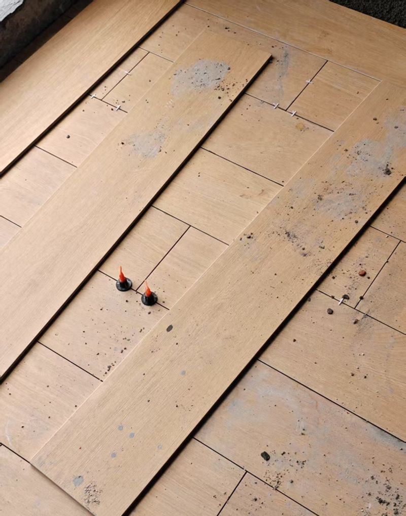 原木风装修木纹砖选购指南，口碑品牌与关键要点解析