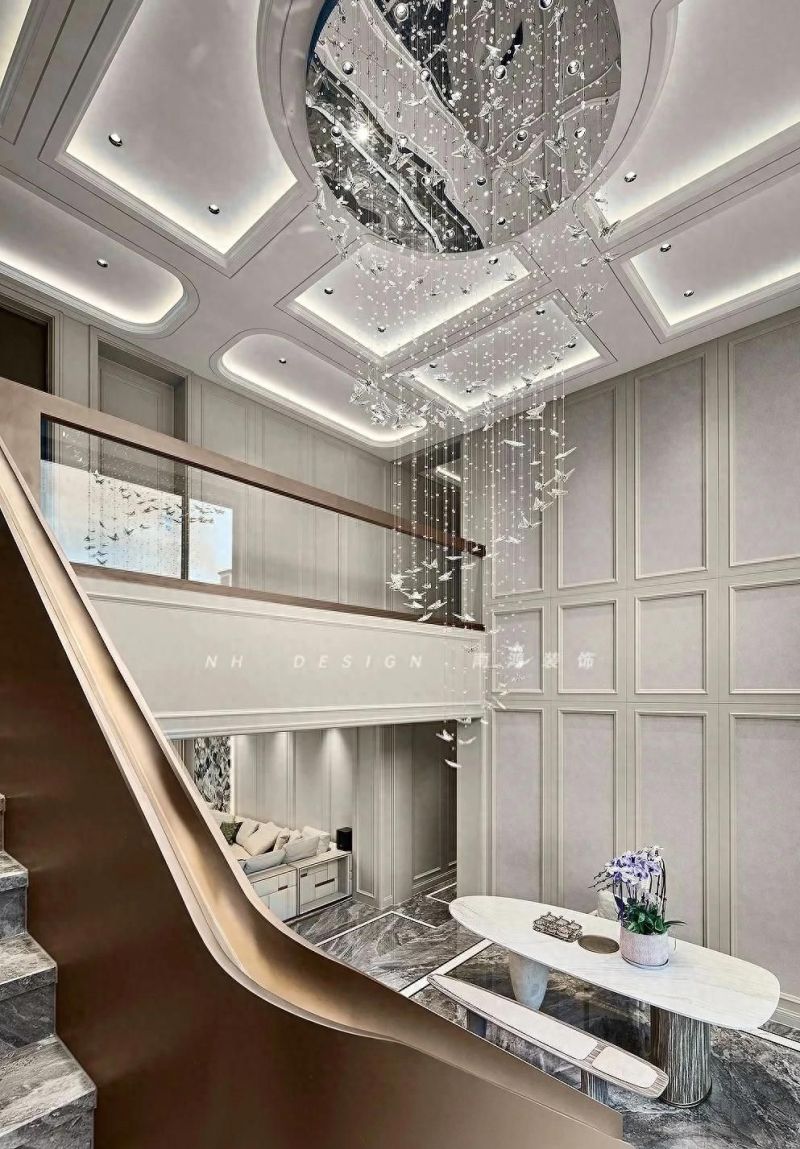 600㎡现代轻奢宅，晨光至灯火的诗意栖居