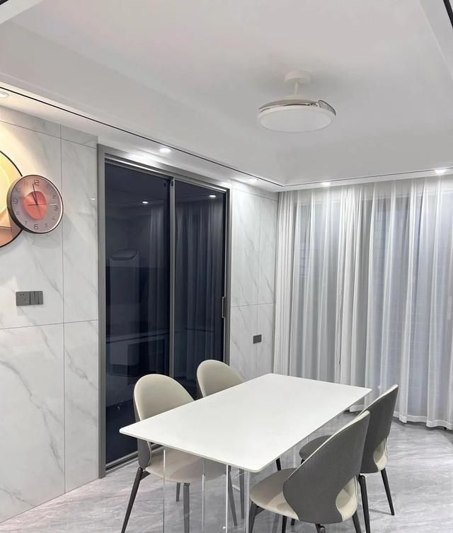 16w不到装出来的，现代简约风，简单耐看，超级温馨 - 家居知识