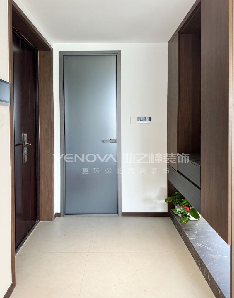 130㎡现代轻奢风实景案例，唐山湖岸缇香装修效果鉴赏