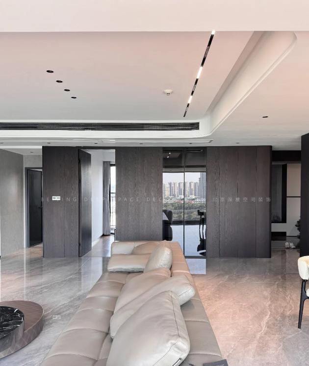 2026钦州装修公司实景案例｜钦江华府130m²4月完工案例，意式轻奢 - 家居知识