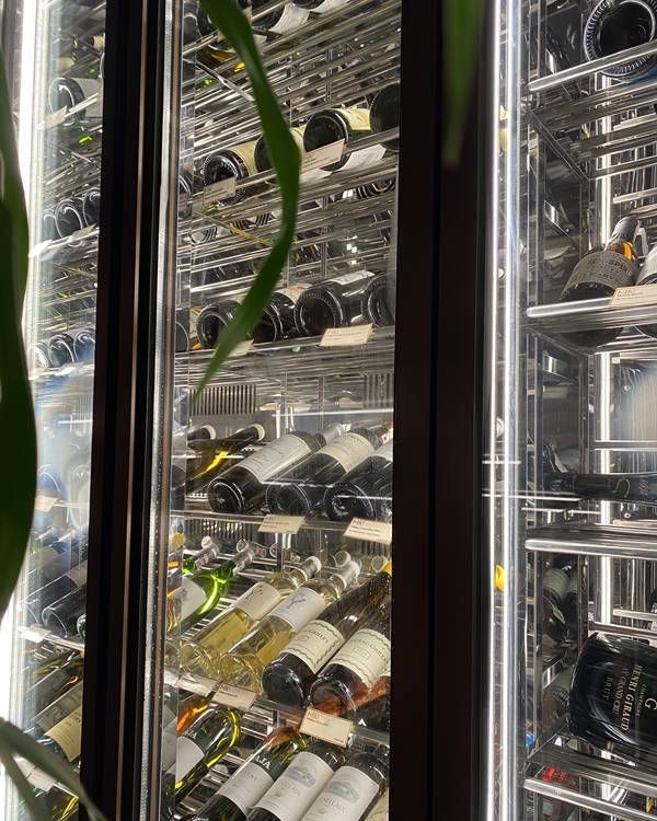 深聊酒窖酒柜定制厂家，酒店酒柜定制推荐几家靠谱公司 - 家居知识