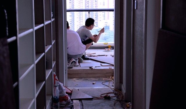 重庆装修避坑！回南天浴室柜发霉？这家本土工厂定制太省心 - 家居知识