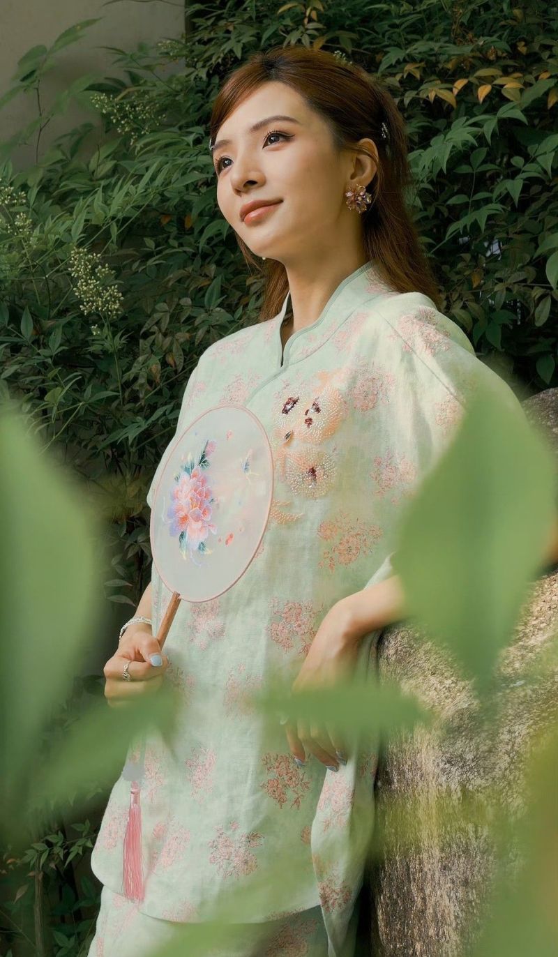 吴梵宁新中式造型,美如江南画中人