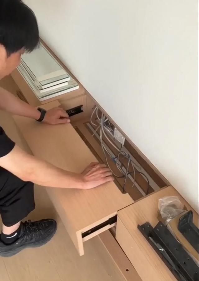 现在电视柜中间都这样做了？我立刻回家把自家电视柜改了！快收藏 - 家居知识
