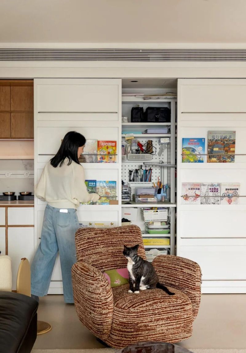 150㎡人猫共居,治愈带娃收纳痛点的中古风之家 - 今日头条 150㎡人猫共居,治愈带娃收纳痛点的中古风之家 - 家居知识