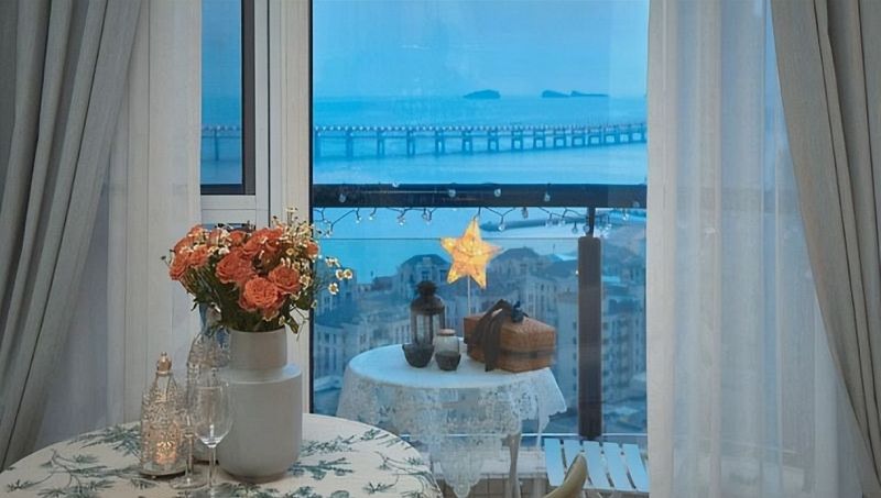 大连海边民宿✨一线海景+复式LOFT,星海/老虎滩/东港看海不绕路 - 今日头条 大连海边民宿✨一线海景+复式LOFT,星海/老虎滩/东港看海不绕路 - 家居知识