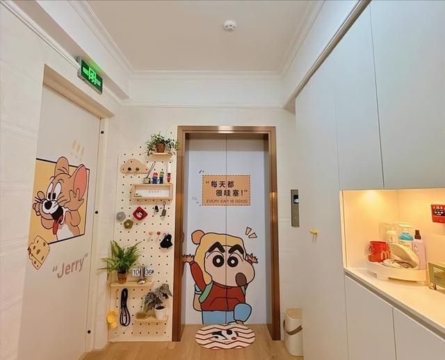 重庆一女姑娘的家火了,将楼道改成玄关,被无数邻居效仿;晒晒 - 今日头条 重庆一女姑娘的家火了,将楼道改成玄关,被无数邻居效仿;晒晒 - 家居知识