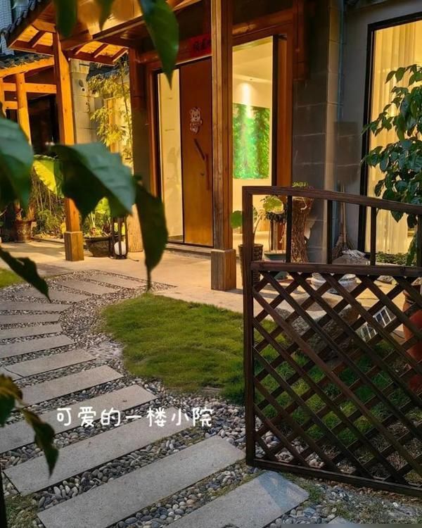 重庆一43岁婆婆,因“坚持穷装”而走红,全屋那叫一个极简,晒晒 - 今日头条 重庆一43岁婆婆,因“坚持穷装”而走红,全屋那叫一个极简,晒晒 - 家居知识