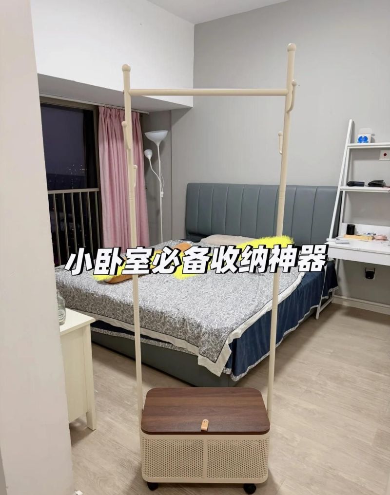 “床头柜”已逐渐退出中国家庭!看看年轻人的新式做法,高级又实用 - 今日头条 “床头柜”已逐渐退出中国家庭!看看年轻人的新式做法,高级又实用 - 家居知识