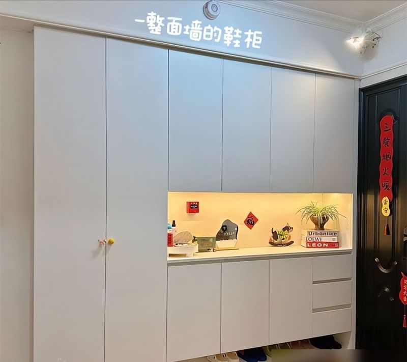 重庆一女姑娘的家火了,将楼道改成玄关,被无数邻居效仿,晒晒 - 今日头条 重庆一女姑娘的家火了,将楼道改成玄关,被无数邻居效仿,晒晒 - 家居知识
