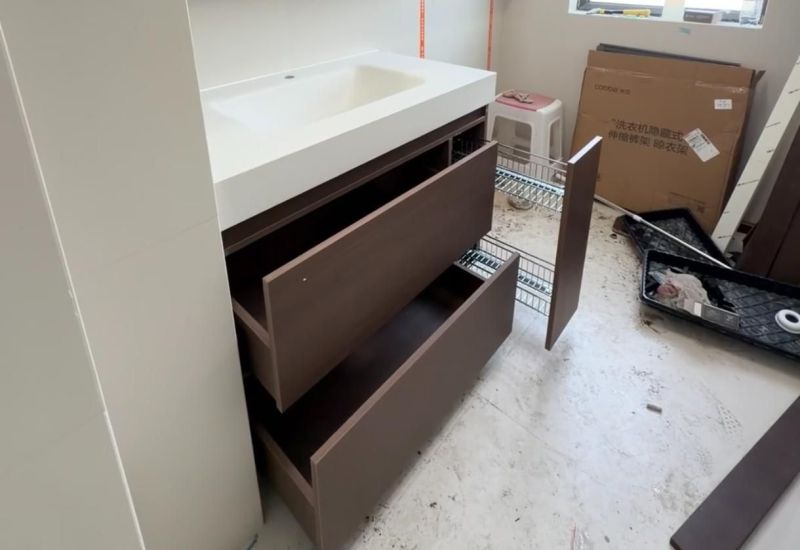 浴室柜选成品还是定制?别乱跟风,搞懂这 3 点少花冤枉钱 - 今日头条 浴室柜选成品还是定制?别乱跟风,搞懂这 3 点少花冤枉钱 - 家居知识