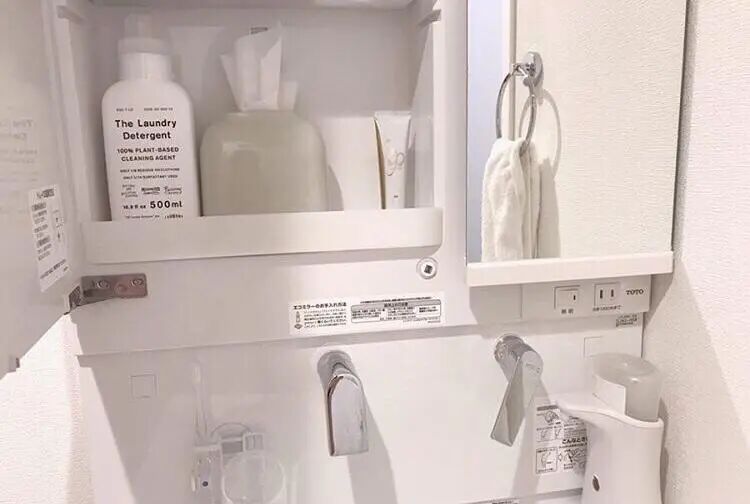 谁说35㎡是牢笼？日本独居女生的“日式魔法”：巴掌大的地盘，被她布置成精致宇宙 - 家居知识